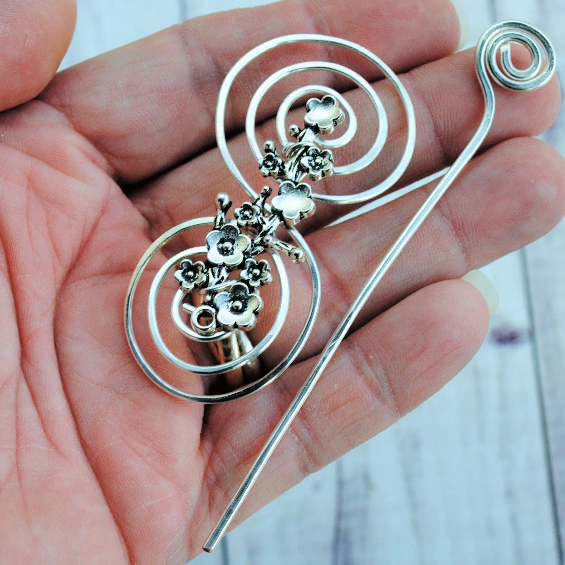 Blossoming Shawl Pin - Charmed Silver