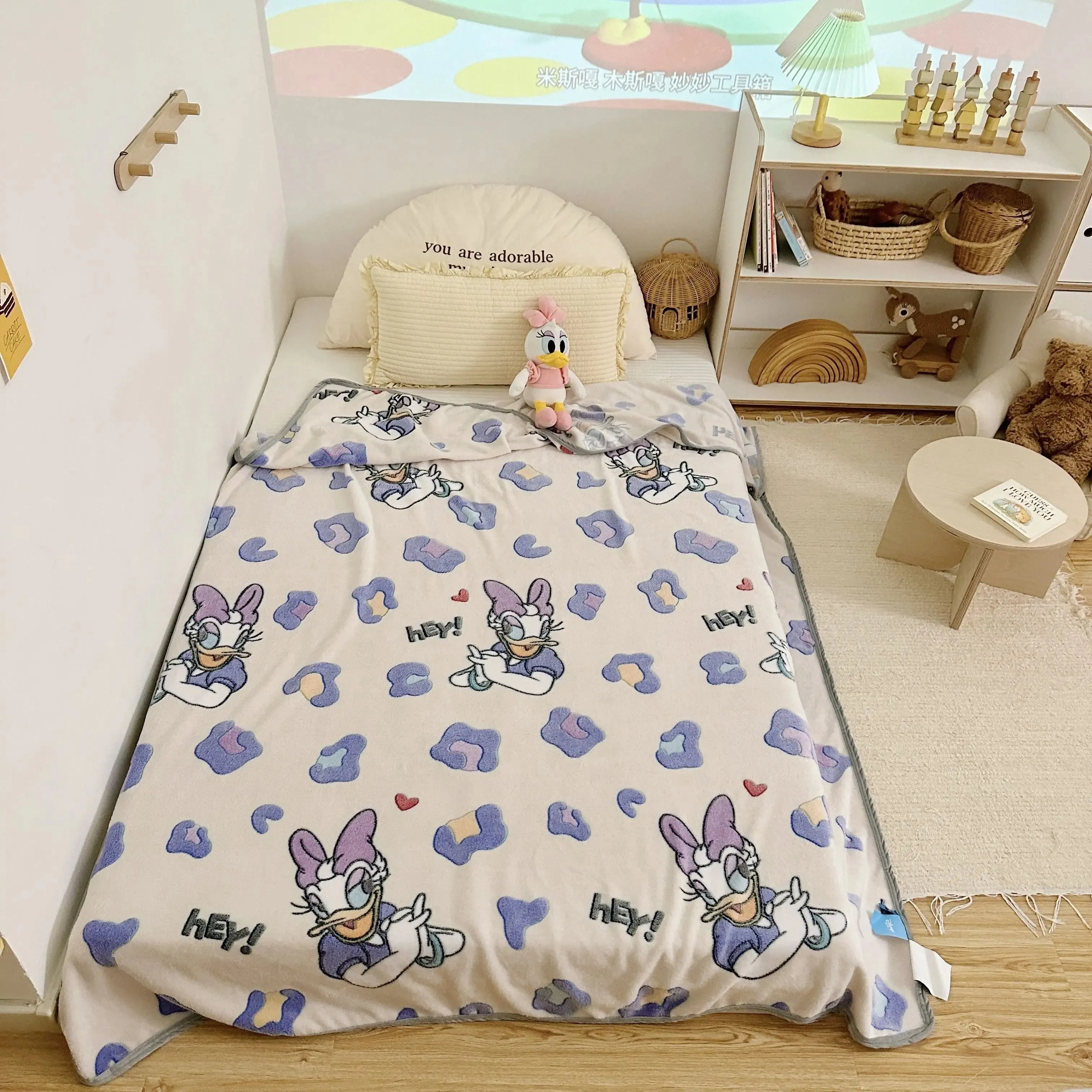 Cartoon Disney Kids Mickey Mouse Snowflake Fleece Blanket Thick Milk Coral Fleece Office Casual Blanket Single Lunch Break Blank (Copy)