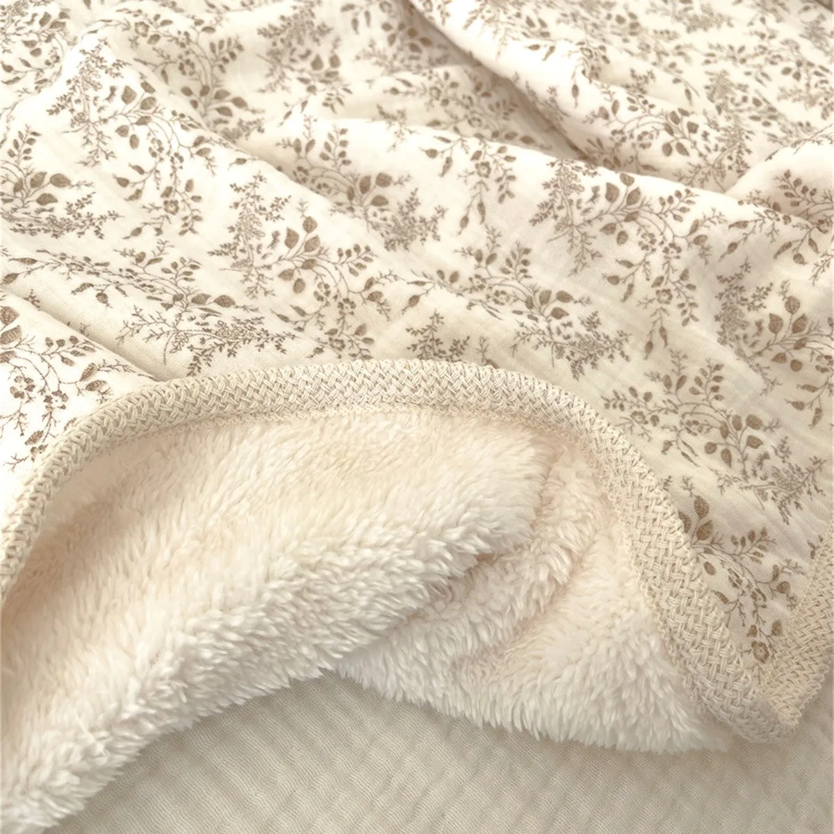 Earthy Cotton and Fluffy Fleece Blanket