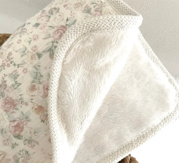 Earthy Cotton and Fluffy Fleece Blanket