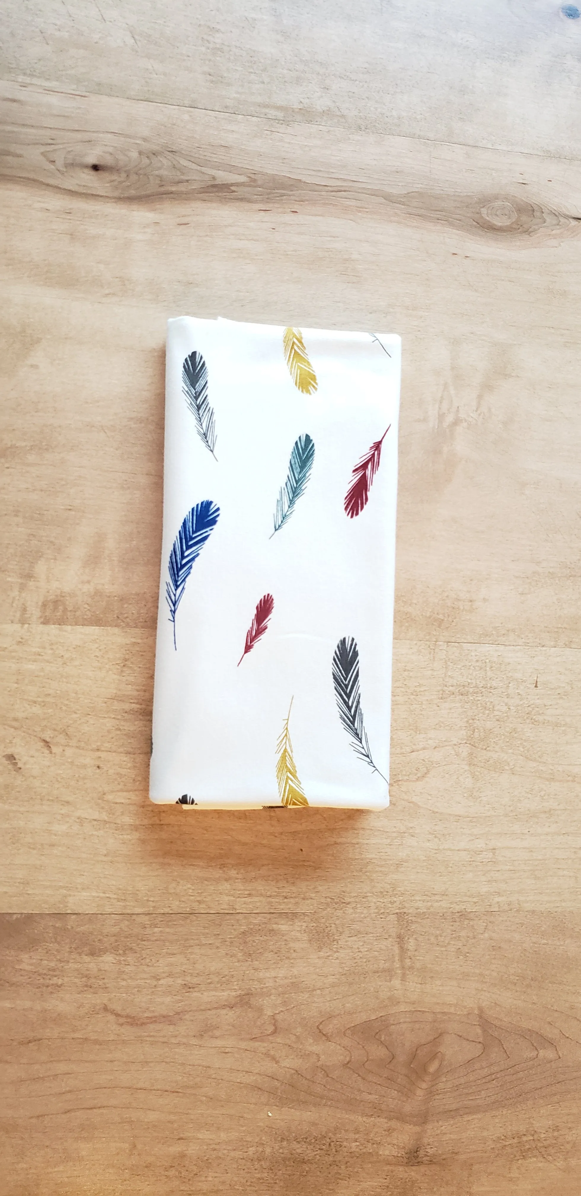 FALLING FEATHERS Organic Cotton Swaddling Blanket