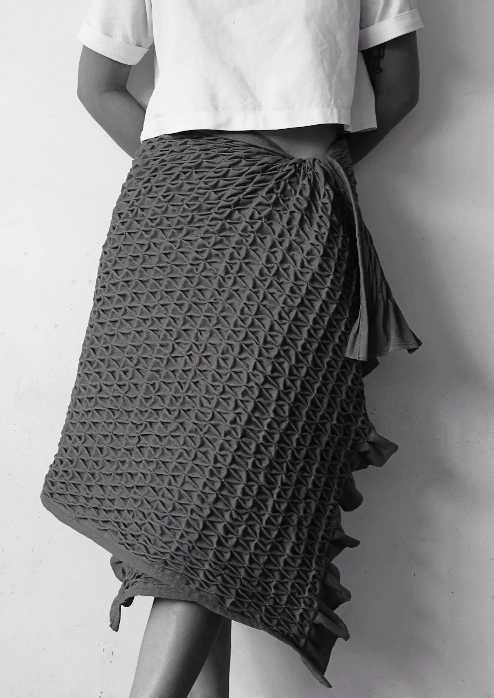 honeycomb shawl - gray