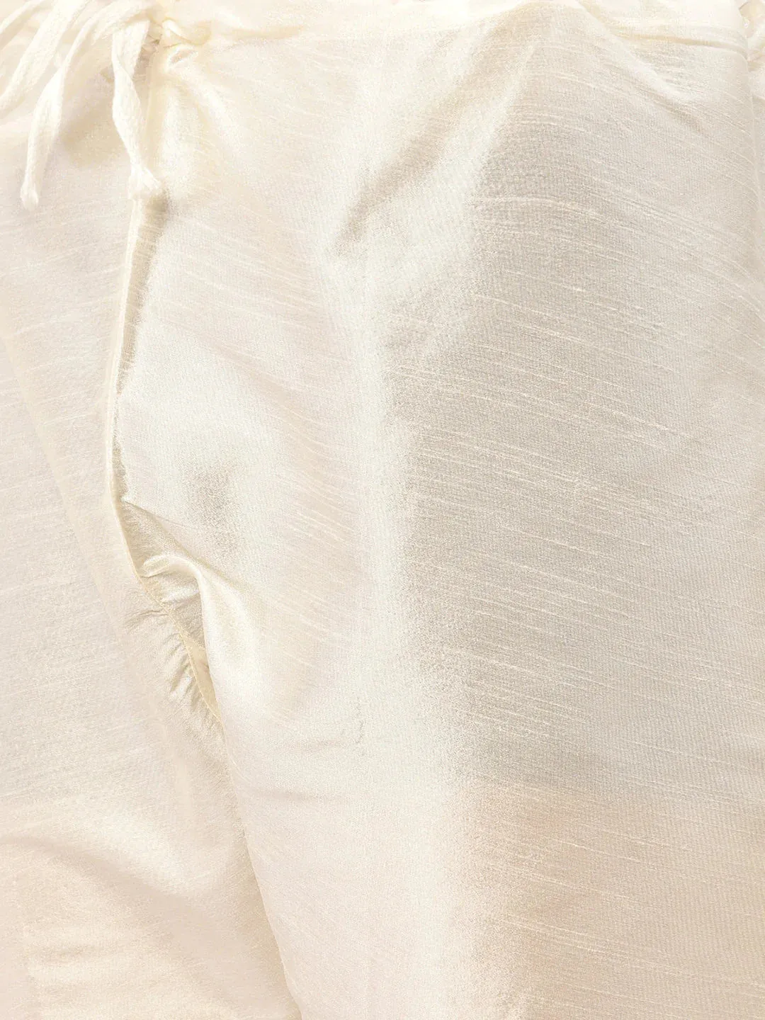 Men'S Solid Kurta Pyjama With White Embroidered Nehru Jacket