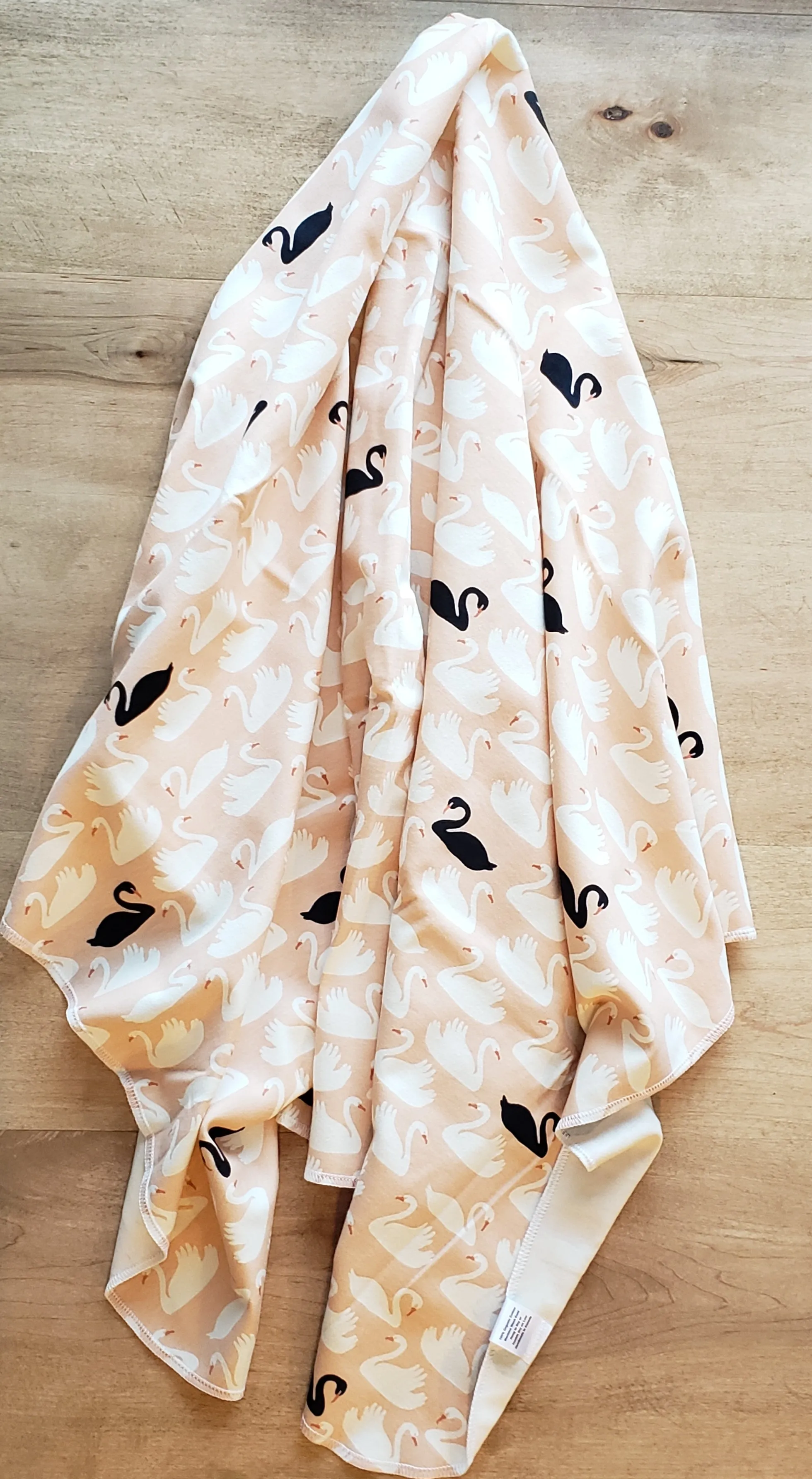 SWAN WITH ME Organic Cotton Swaddling Blanket
