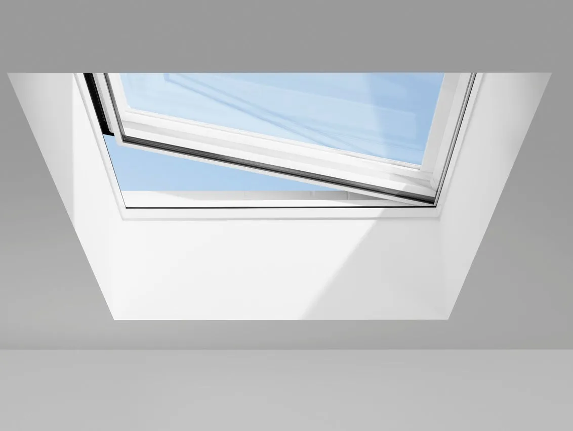VELUX CVU 120090 1093 INTEGRA® SOLAR Curved Glass Rooflight Package 120 x 90 cm (Including CVU Double Glazed Base & ISU Curved Glass Top Cover)