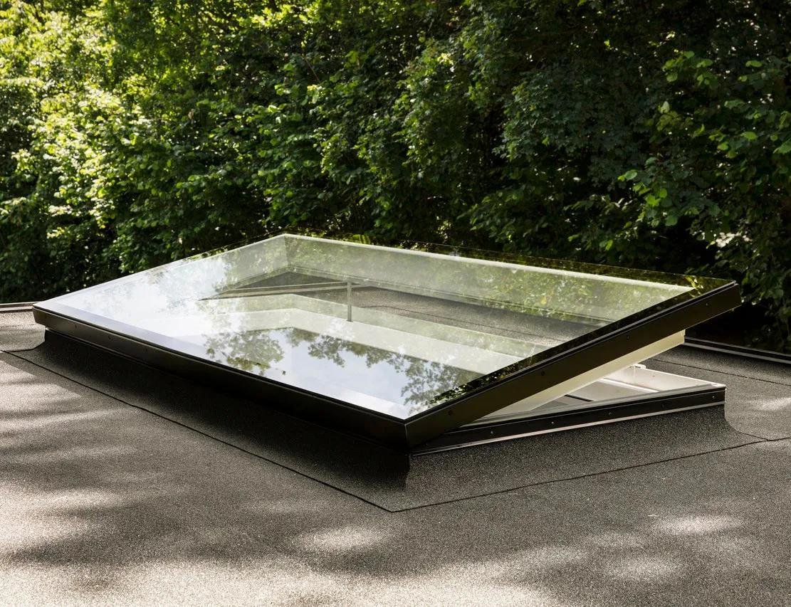 VELUX CVU 120090 1093 INTEGRA® SOLAR Curved Glass Rooflight Package 120 x 90 cm (Including CVU Double Glazed Base & ISU Curved Glass Top Cover)