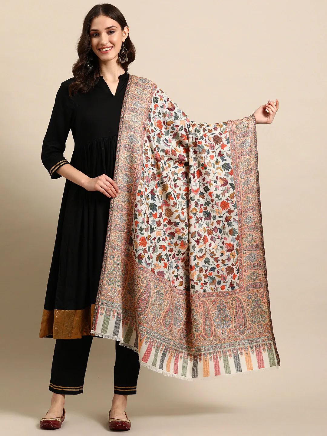 Women White Woolen Floral Woven Design Kashmiri Kaani Shawl
