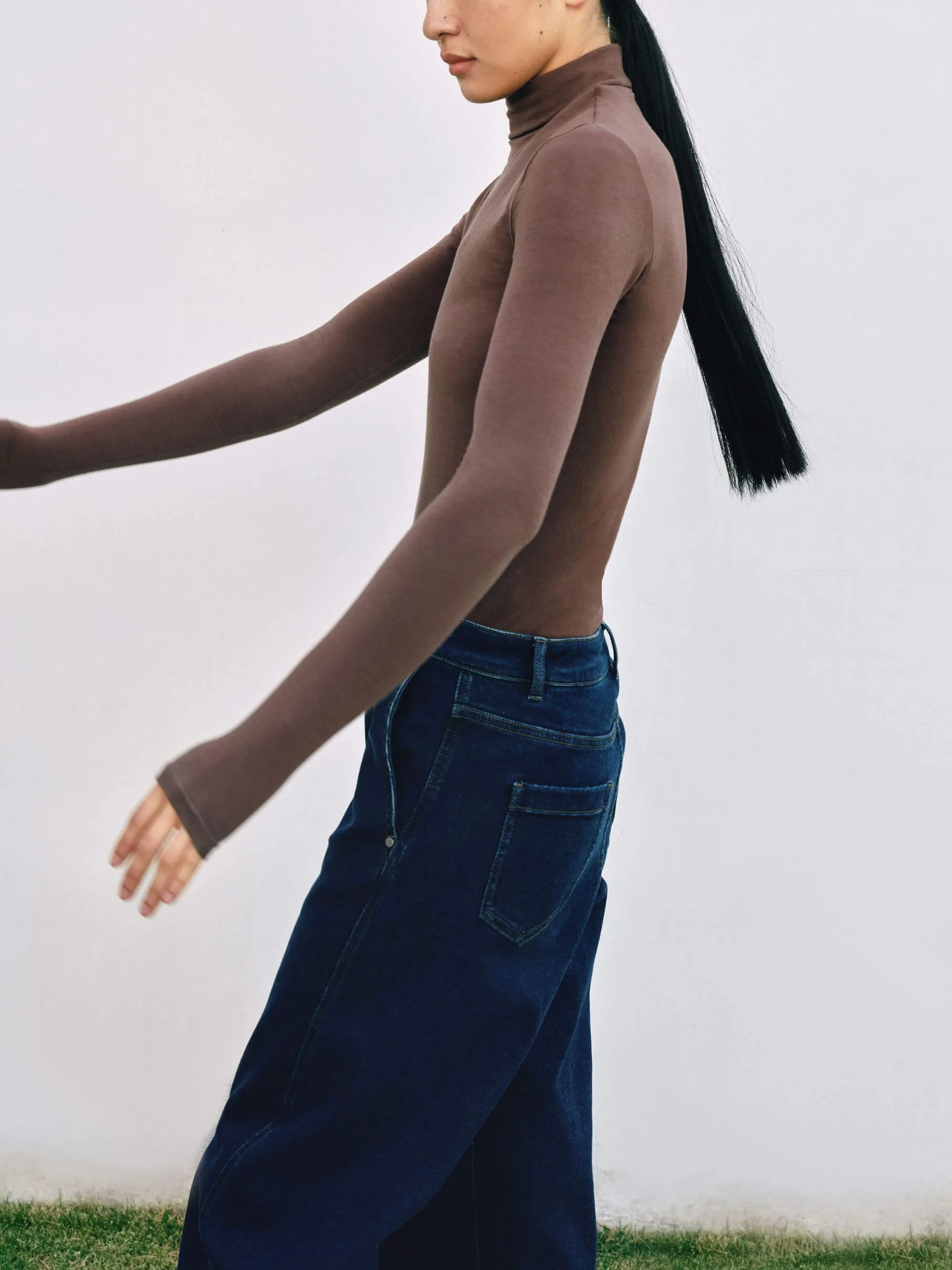 Wool Seamless Turtleneck Top